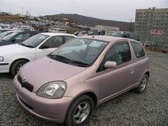 2000 Toyota Vitz