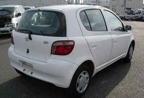 2000 Toyota Vitz