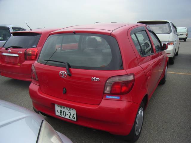 2000 Toyota Vitz