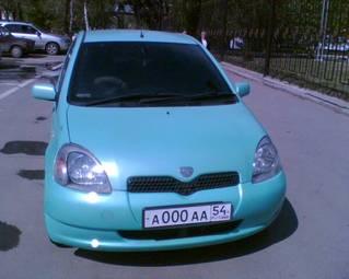 2000 Toyota Vitz