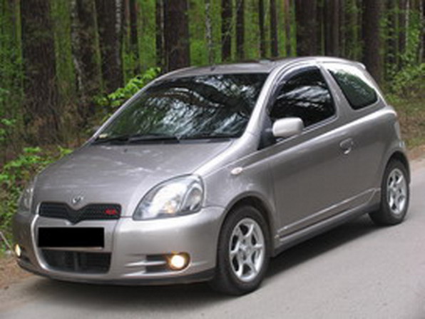 2000 Toyota Vitz