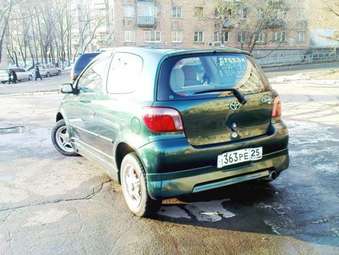 2000 Vitz