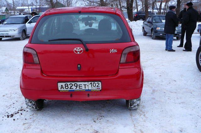 2000 Toyota Vitz