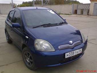 2000 Toyota Vitz