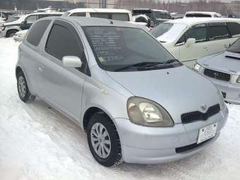 2000 Toyota Vitz