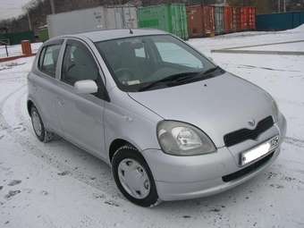 2000 Toyota Vitz