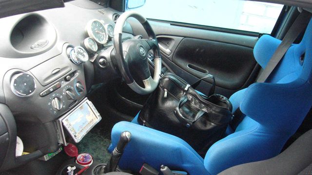 2000 Toyota Vitz