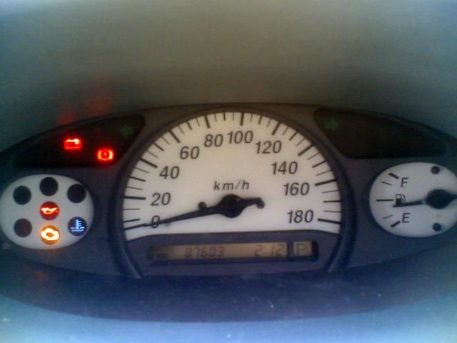 2000 Toyota Vitz