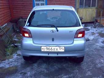 2000 Vitz