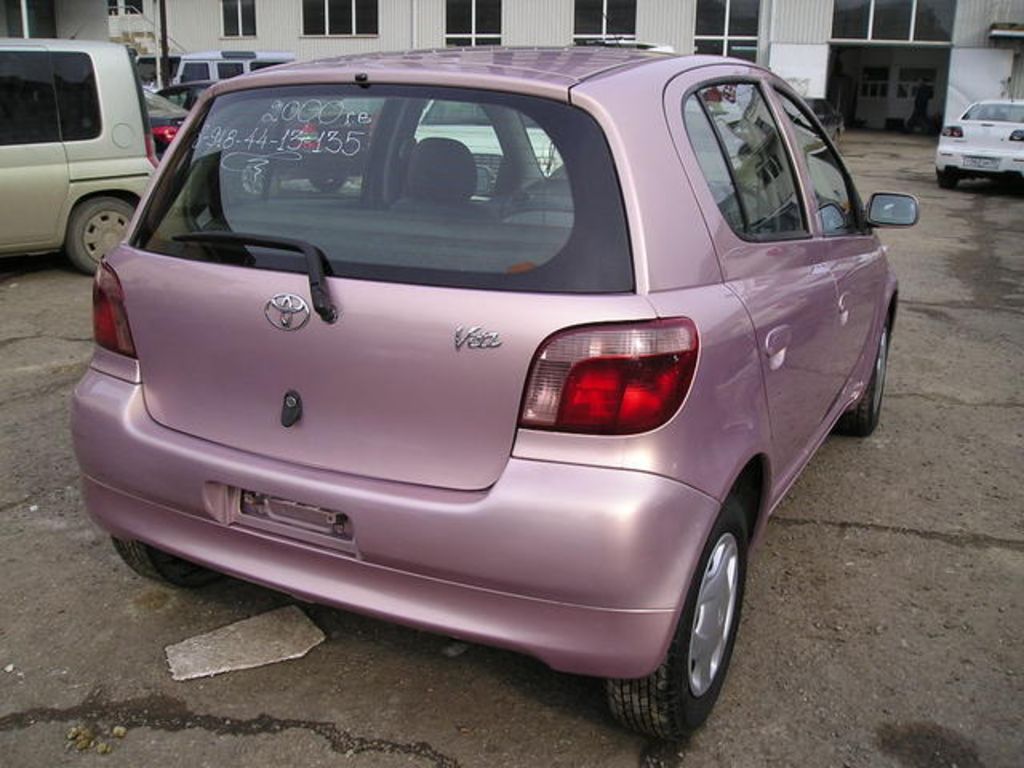 2000 Toyota Vitz