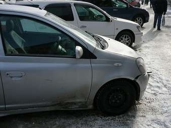 2000 Toyota Vitz