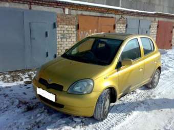 2000 Toyota Vitz