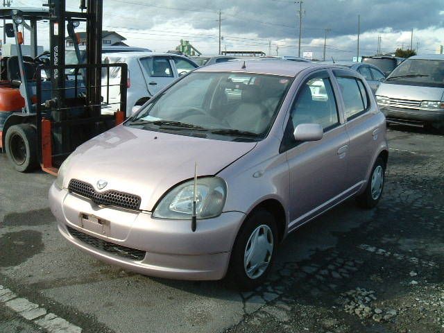 2000 Toyota Vitz