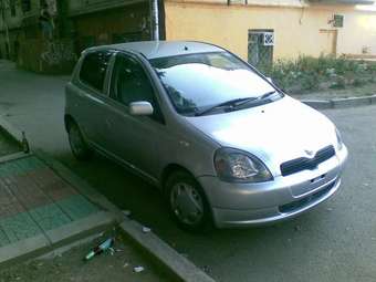 2000 Toyota Vitz