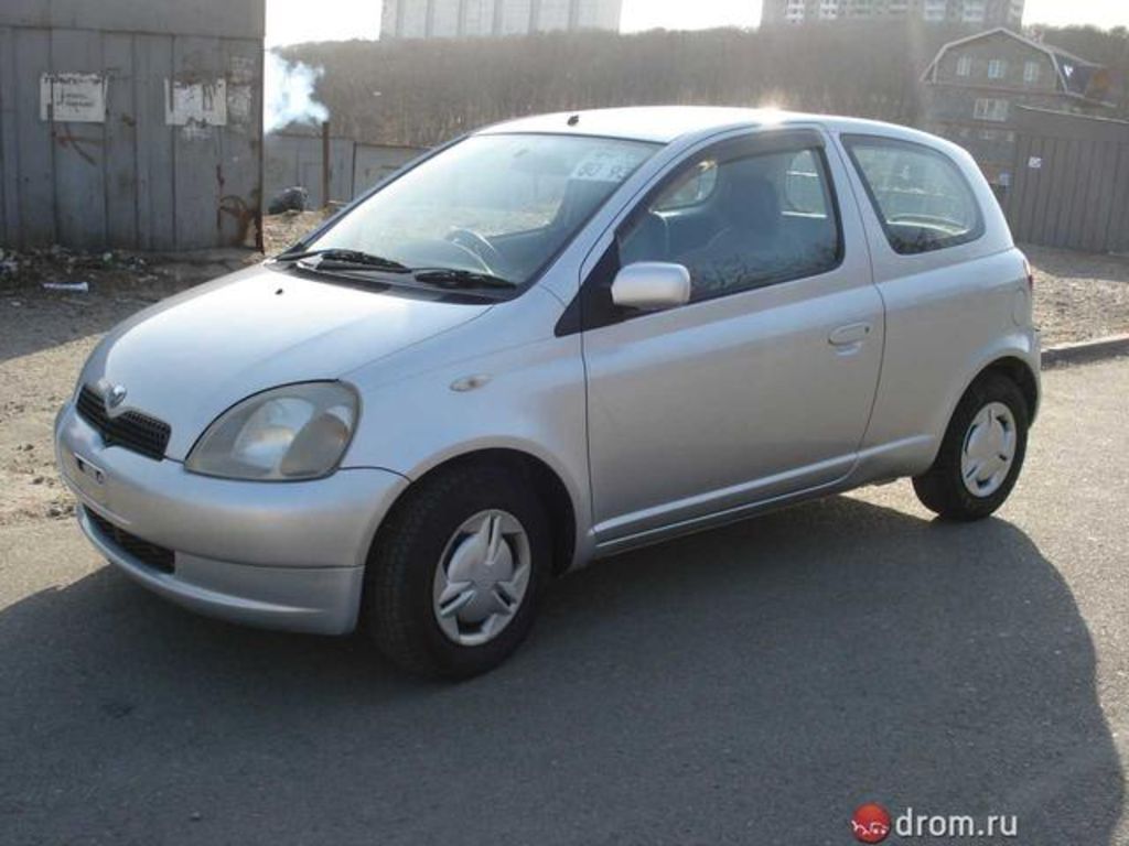 2000 Toyota Vitz