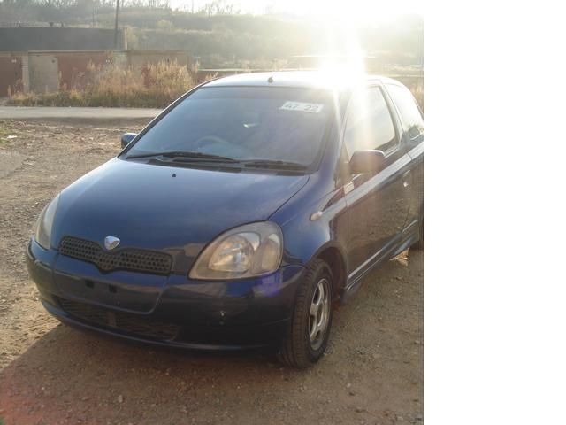 2000 Toyota Vitz