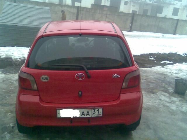 2000 Toyota Vitz