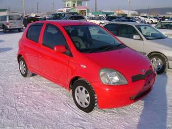 2000 Toyota Vitz