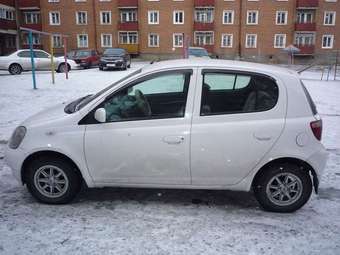 2000 Toyota Vitz