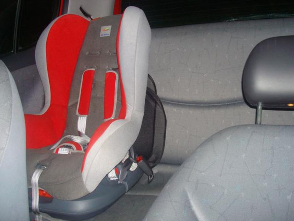 2000 Toyota Vitz