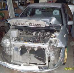 2000 Toyota Vitz