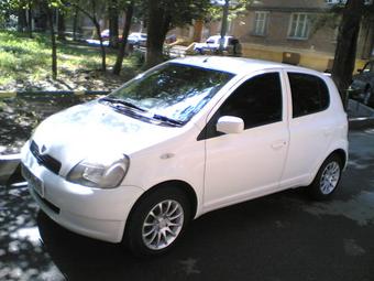 2000 Toyota Vitz