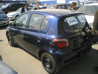 2000 Toyota Vitz Pictures