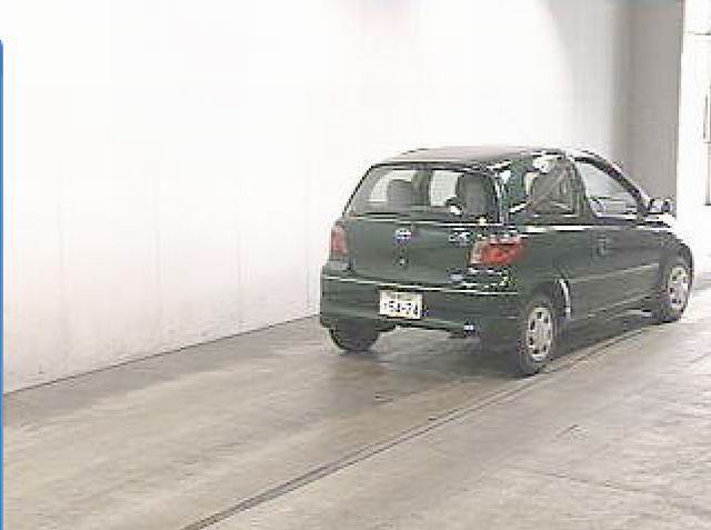 2000 Toyota Vitz Wallpapers