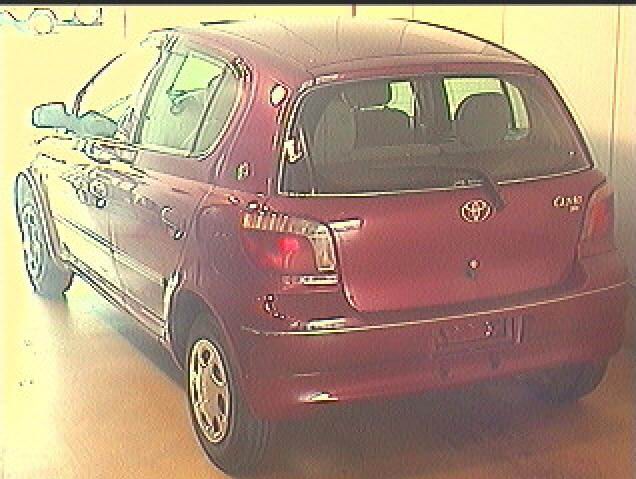 2000 Toyota Vitz Photos