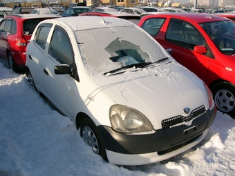 2000 Toyota Vitz