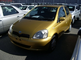 2000 Toyota Vitz