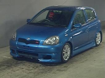 2000 Toyota Vitz Pics