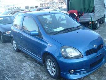 2000 Toyota Vitz Pictures