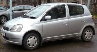 2000 Toyota Vitz Pictures