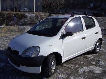 2001 Toyota Vitz