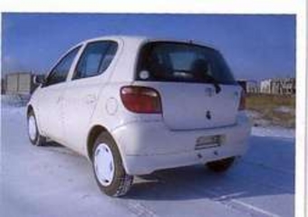 2001 Toyota Vitz