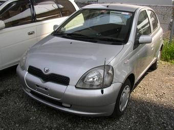 2001 Toyota Vitz