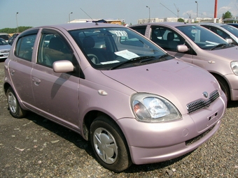 2001 Toyota Vitz