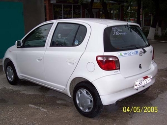 2001 Toyota Vitz