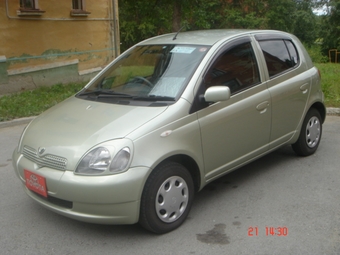 2001 Toyota Vitz