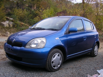 2001 Toyota Vitz