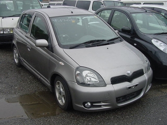 2001 Toyota Vitz