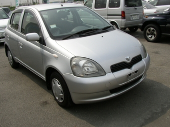 2001 Toyota Vitz