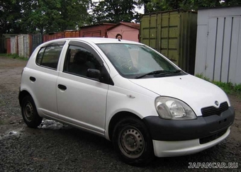 2001 Toyota Vitz