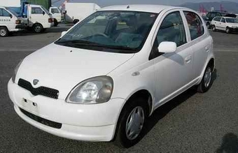 2001 Toyota Vitz