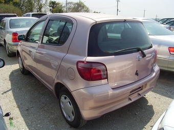 2001 Toyota Vitz