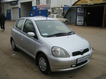 2001 Toyota Vitz