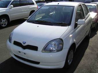 2001 Toyota Vitz