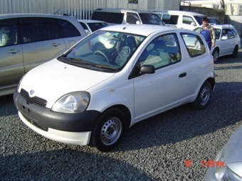 2001 Toyota Vitz