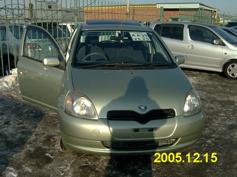 2001 Vitz